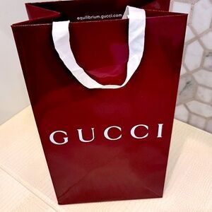 New Rare Gucci Shopping/Retail/Gift/Tote Bag Burgundy Red Glossy